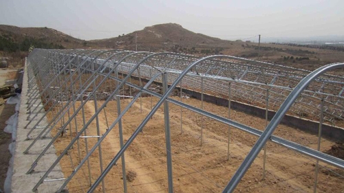 大棚建设骨架的选择标准